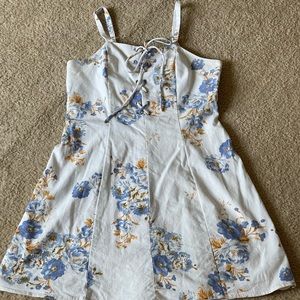WAYF Floral Lace Up Mini Dress White Blue Yellow Lined Sz M Zip Adjust Straps